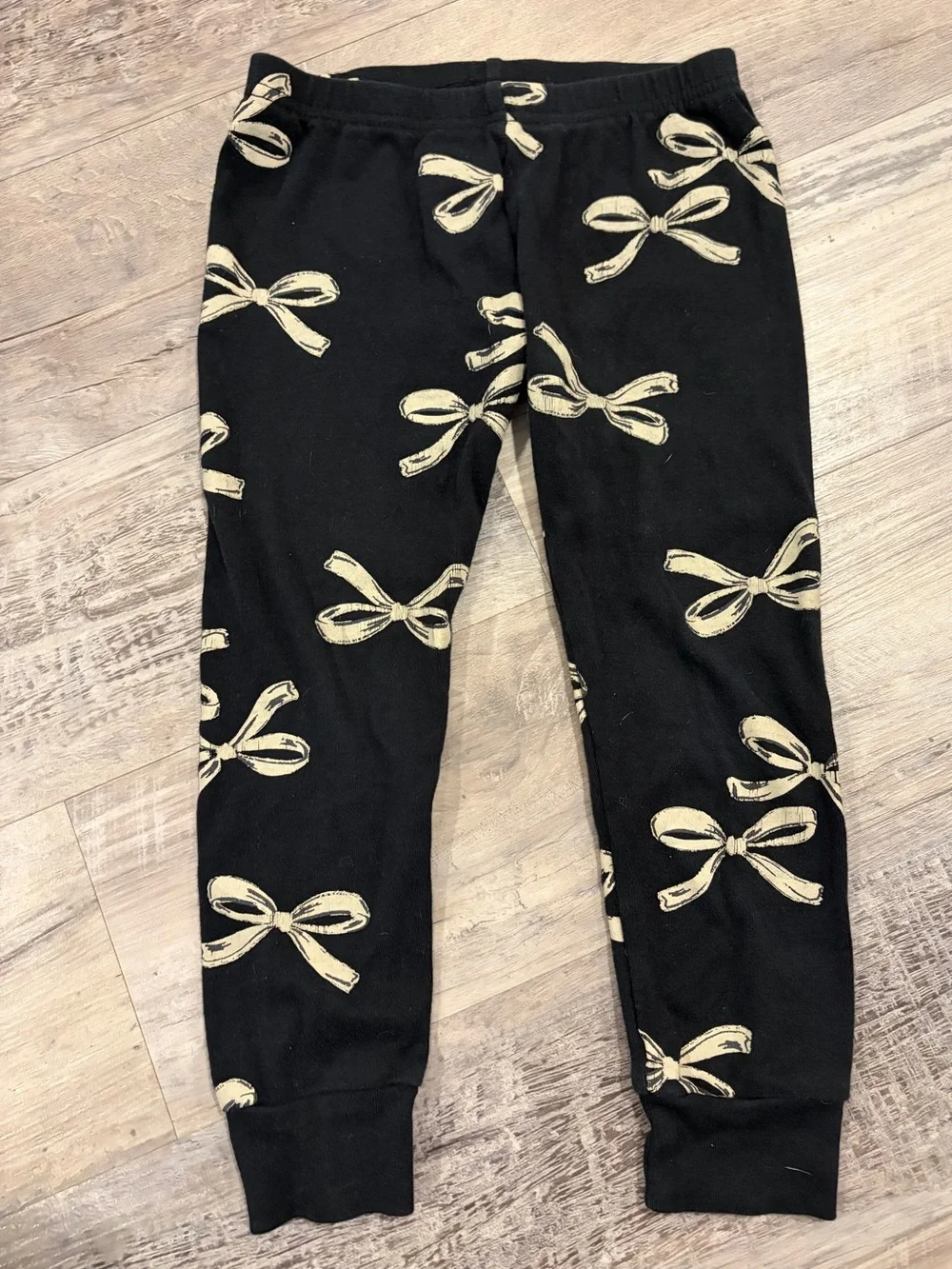 Carter's Bow Print Snug Fit Cotton Pajama Set, long sleeve, toddler girl size 4T